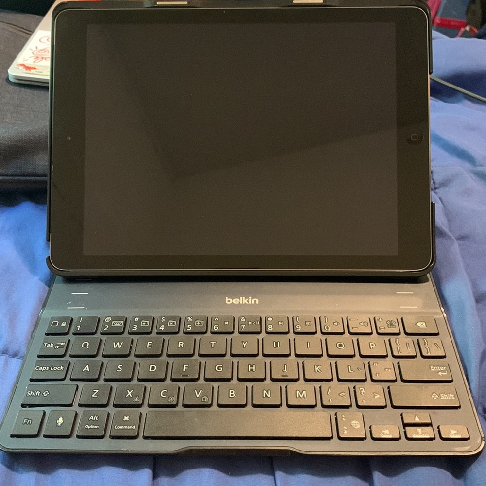 iPad Air Model A1475 — price negotiable!